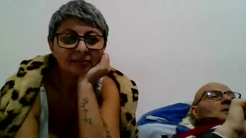 Snapshot of cuplu4346529860 chatting on 12-03-24, 08:28 couple online show from 12-03-24, 08:28