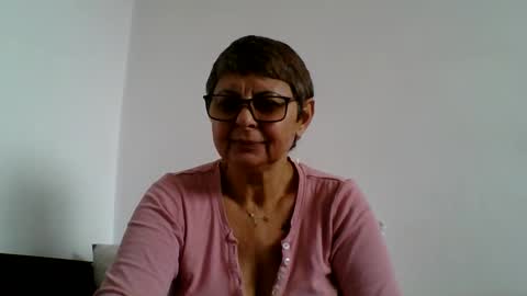 Snapshot of cuplu4346529860 chatting on 11-08-25, 10:37 couple online show from 11-08-25, 10:37