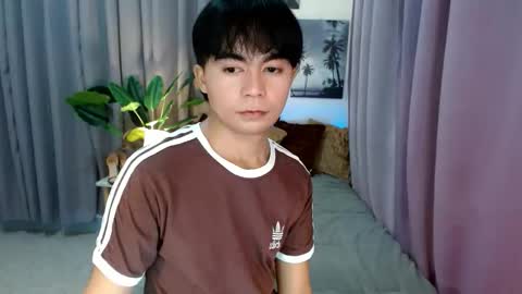 Xyrien online show from 04-23-26, 07:09