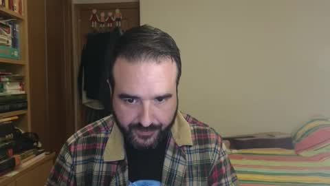 curiosillo1983 online show from 11-04-25, 03:55