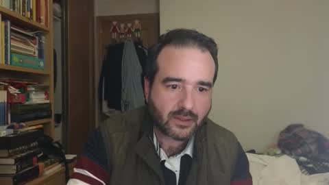 curiosillo1983 online show from 12-04-25, 07:44