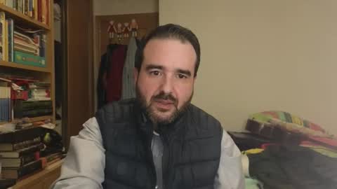 curiosillo1983 online show from 02-04-26, 06:58