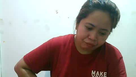 Snapshot of curious_girl247 chatting on 01-15-25, 10:06 curious_girl247 online show from 01-15-25, 10:06