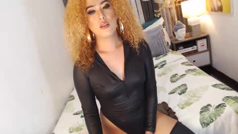 chantel online show from 01-26-25, 05:13