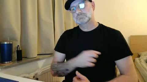 Curman85 online show from 03-18-26, 11:41