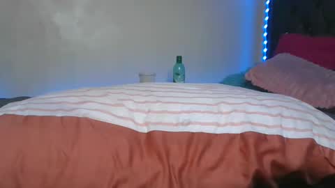 Snapshot of curry_nikita chatting on 01-20-25, 02:25 Nikita online show from 01-20-25, 02:25