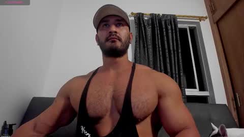 Snapshot of curt_x chatting on 12-23-25, 02:20 Curt online show from 12-23-25, 02:20