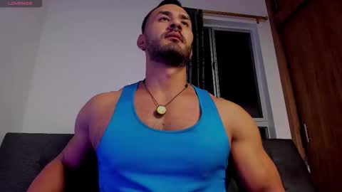 Snapshot of curt_x chatting on 02-10-26, 01:32 Curt online show from 02-10-26, 01:32