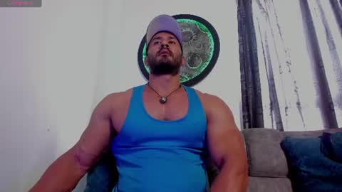 Snapshot of curt_x chatting on 06-10-26, 02:27 Curt online show from 06-10-26, 02:27