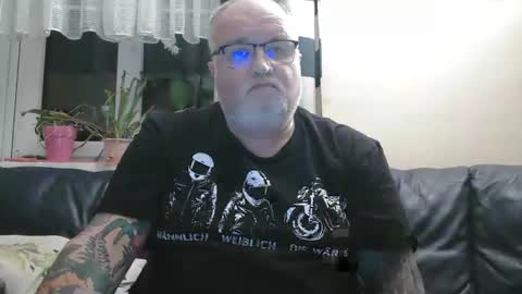 Snapshot of curtus14 chatting on 12-08-24, 09:41 curtus14 online show from 12-08-24, 09:41