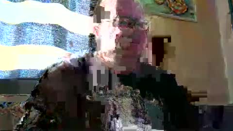 Snapshot of curtus14 chatting on 10-19-25, 08:15 curtus14 online show from 10-19-25, 08:15