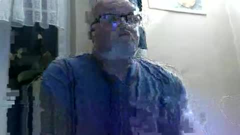 Snapshot of curtus14 chatting on 04-29-26, 08:26 curtus14 online show from 04-29-26, 08:26