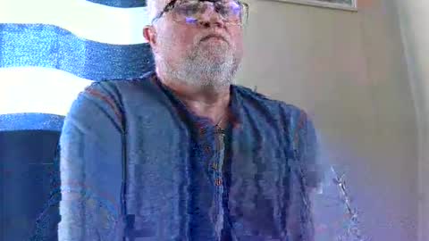 Snapshot of curtus14 chatting on 05-01-26, 06:18 curtus14 online show from 05-01-26, 06:18