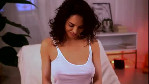 curvedlizzie online show from 04-25-26, 10:07