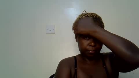 Snapshot of curvy294 chatting on 04-15-26, 08:42 SALLY online show from 04-15-26, 08:42