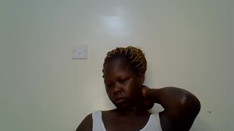 Snapshot of curvy294 chatting on 04-17-26, 02:25 SALLY online show from 04-17-26, 02:25