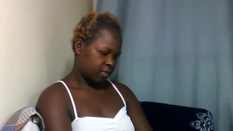 Snapshot of curvy294 chatting on 04-23-26, 04:53 SALLY online show from 04-23-26, 04:53
