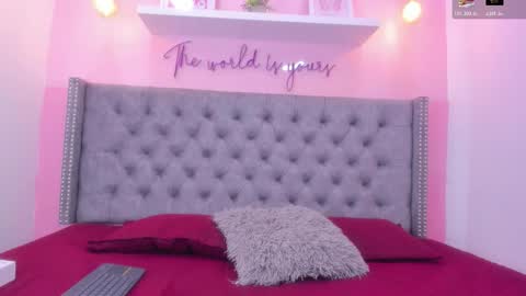 curvy_bigass18 online show from 02-26-26, 09:03