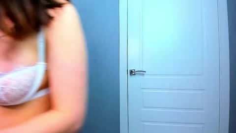 Snapshot of curvy_dynamite chatting on 02-27-25, 04:09 Sammy online show from 02-27-25, 04:09