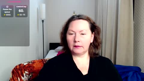 curvy_girlz online show from 10-10-25, 05:34