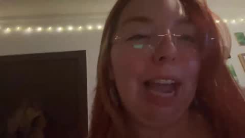 Snapshot of curvycate127 chatting on 12-14-24, 02:56 Cate online show from 12-14-24, 02:56