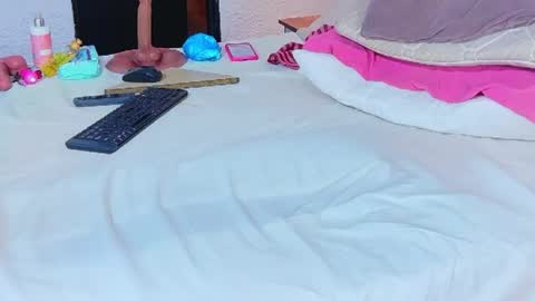 Danna online show from 07-28-26, 03:21