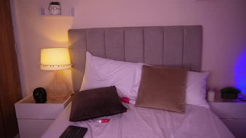 Samantha online show from 02-04-25, 09:31