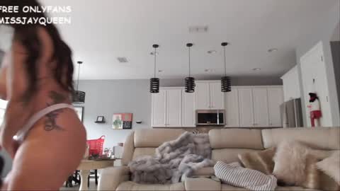 Snapshot of curvymodelmilf chatting on 11-29-25, 07:06 DEC 50th Bday 8 Yr Cammiversary SPECIALS DEAL HERE AND ONLYFAN online show from 11-29-25, 07:06