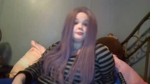 dahlia -kim online show from 02-12-25, 08:27