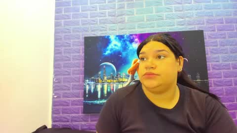 Danna online show from 05-05-26, 10:56