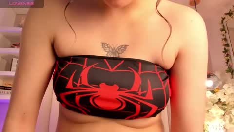 Snapshot of cute__cherry_ chatting on 10-13-25, 07:36 Amber  online show from 10-13-25, 07:36