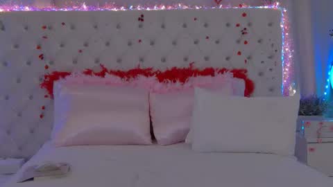 Alissa online show from 02-12-26, 01:22