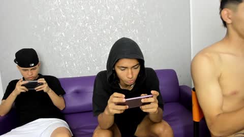 Snapshot of cute_boys18 chatting on 01-17-25, 01:56 ARTURO-18 MATIAS-18 NIKOLAY-19 HADES-18 GABO-19 online show from 01-17-25, 01:56