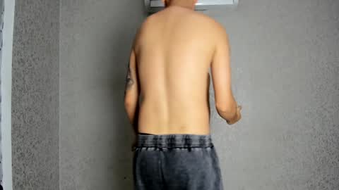 Snapshot of cute_boys18 chatting on 01-23-25, 05:21 ARTURO-18 MATIAS-18 NIKOLAY-19 HADES-18 GABO-19 online show from 01-23-25, 05:21