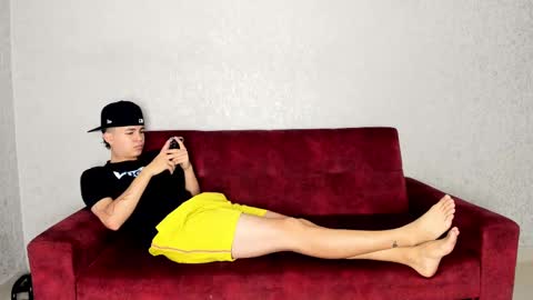 Snapshot of cute_boys18 chatting on 02-25-25, 12:55 ARTURO-18 MATIAS-18 NIKOLAY-19 HADES-18 GABO-19 online show from 02-25-25, 12:55