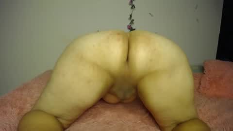 cute_boys_19 online show from 04-21-26, 02:51