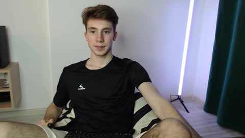 Im Brian online show from 11-09-25, 04:38