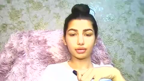 Cherry girl online show from 06-09-26, 07:36
