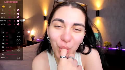 Hanna online show from 01-28-25, 05:22