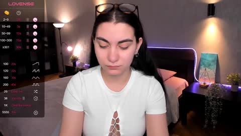 Hanna online show from 02-05-25, 02:19