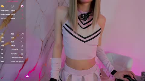 Snapshot of cute_dani1 chatting on 02-07-25, 12:09 online show from 02-07-25, 12:09