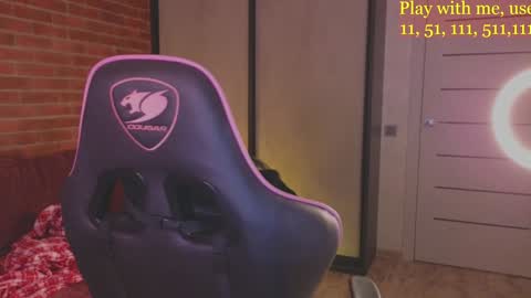 Everyday stream in the same time online show from 12-24-24, 01:38