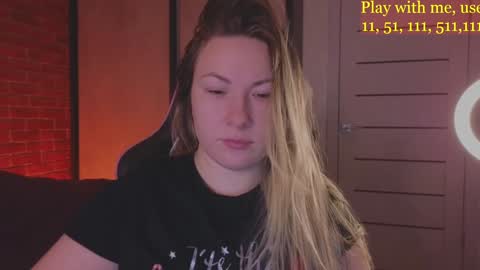 Everyday stream in the same time online show from 01-09-25, 01:39