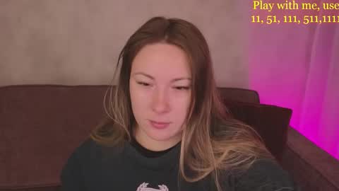 Everyday stream in the same time online show from 10-09-25, 01:47