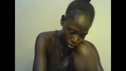 cute_doria online show from 02-23-25, 04:13