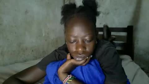 cute_doria online show from 12-14-25, 02:06