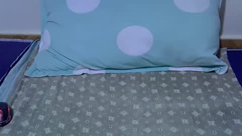 Snapshot of cute_ellinah chatting on 09-28-25, 06:57 lynn online show from 09-28-25, 06:57