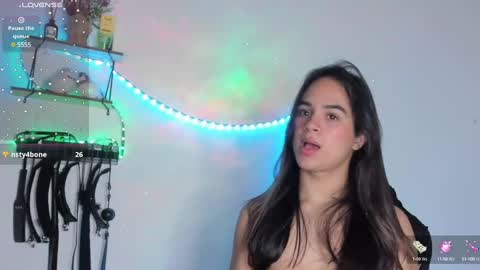 Cute horny1 online show from 02-25-25, 08:14