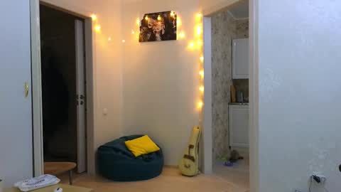 Kite and Jack online show from 02-09-25, 06:05