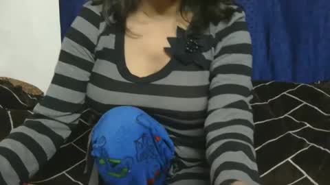 Snapshot of cute_kashmira99 chatting on 01-12-25, 11:26 kashmira online show from 01-12-25, 11:26